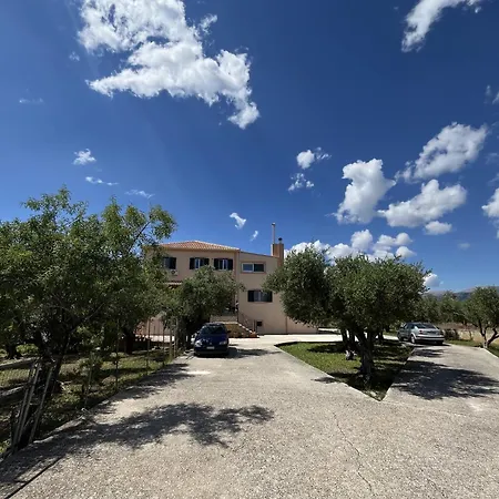 Dom wakacyjny Margaret's House *